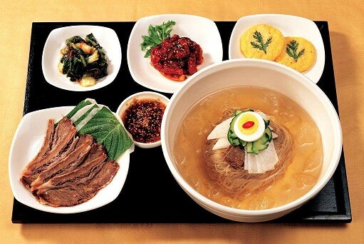 权味石锅拌饭加盟优势 权味石锅拌饭加盟优势